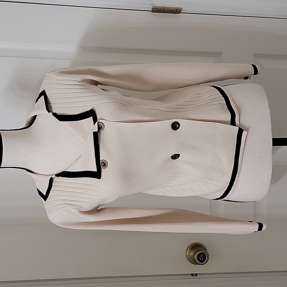 SHEIN Size M Cream w/ Black Trim Double Breasted Knit Sweater, Lightweight, EUC